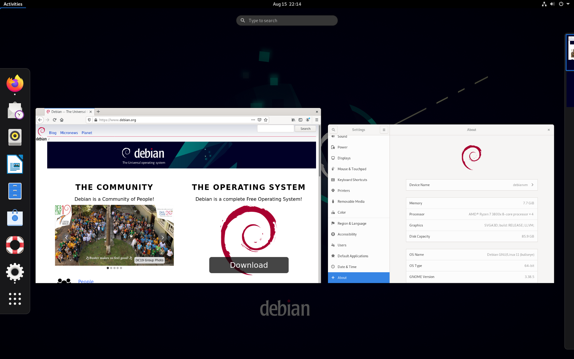 Dự án Debian được bắt đầu từ những năm đầu của thập kỷ 1990